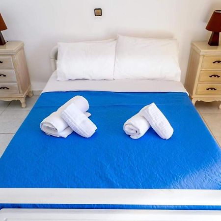 Alexandra Apartments Stoupa Bagian luar foto